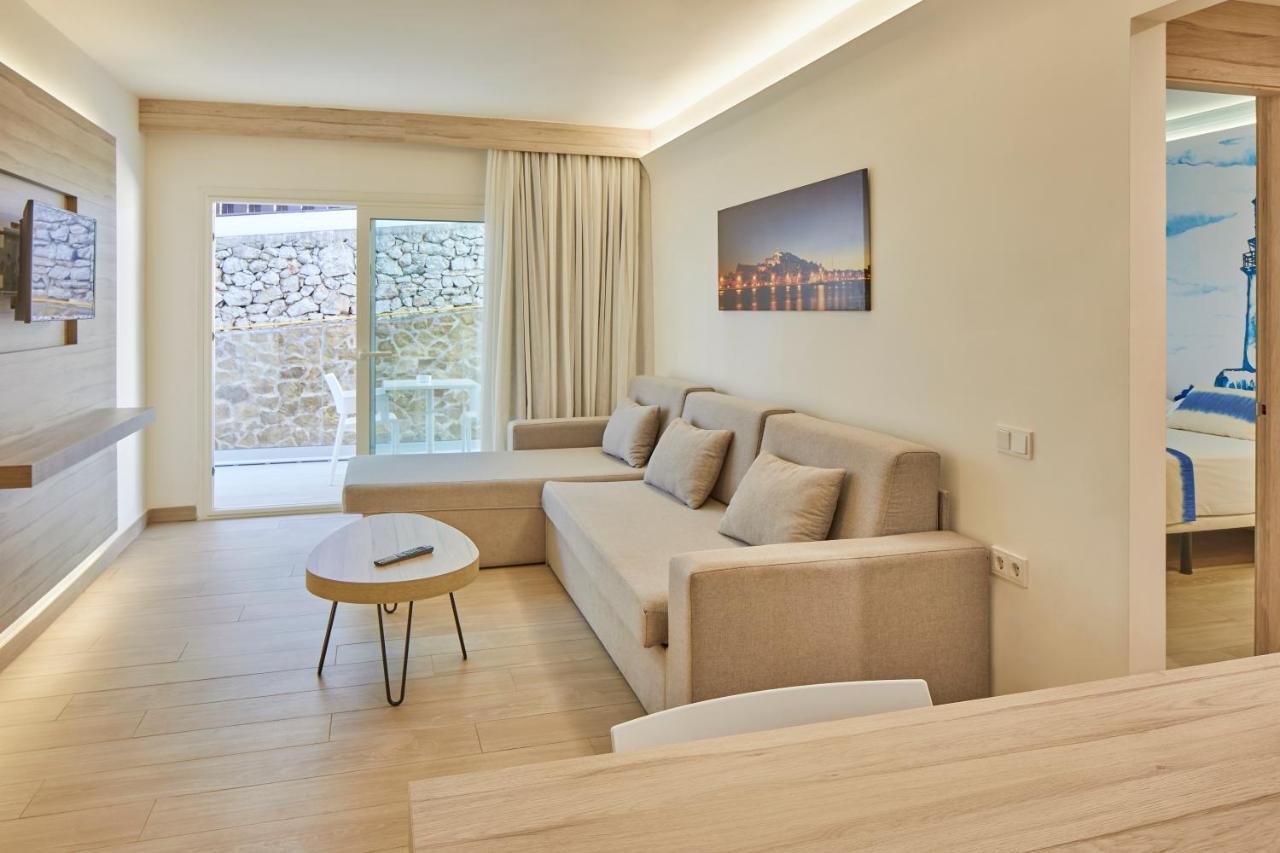 Sant Antoni de Portmany Sol Bahia Ibiza Suites מראה חיצוני תמונה